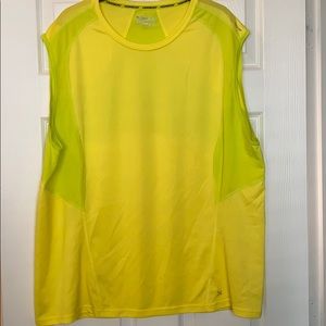 XERSION NWOT MEN’S SLEEVELESS SHIRT!!